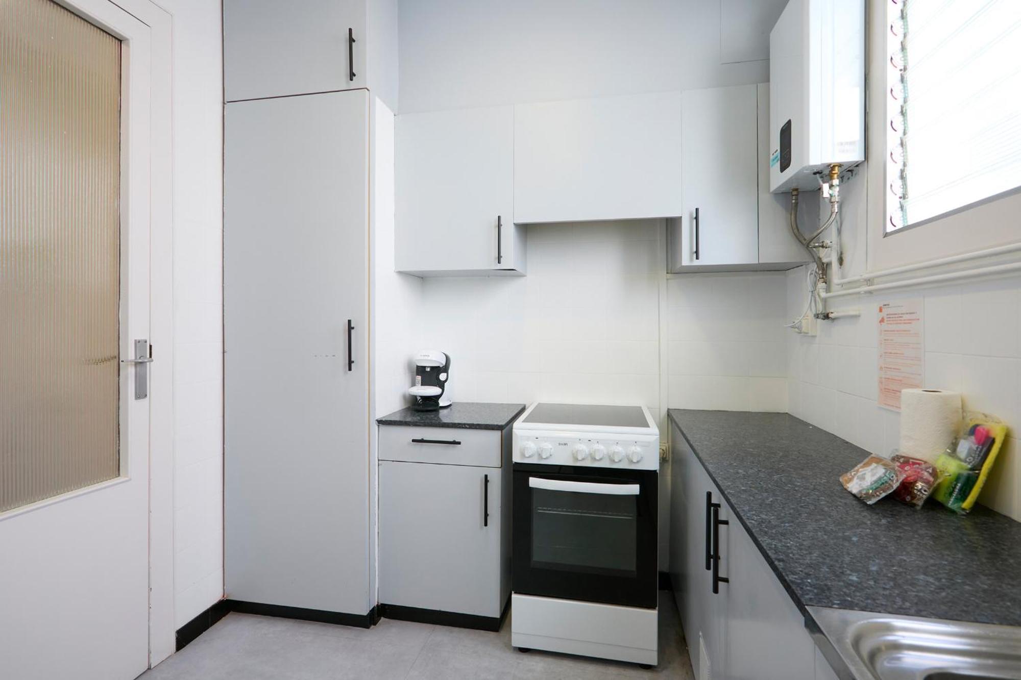63Par1016- Sunny Apartment In Paralel Barcelona Exteriér fotografie